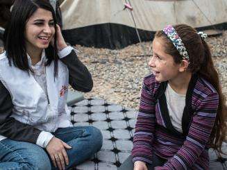 Eleven-year-old Rasha with Raz Babakr, a Médecins Sans Frontières (MSF) psychologist. 