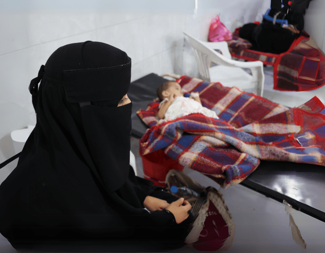 Basma and her daughter Abrar, 19 months, who is being treated for acute watery diarrhea at the MSF treatment center in Taiz Houban, Yemen.