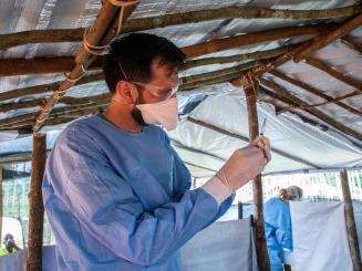 Ebola vaccination in Ikoko Impenge