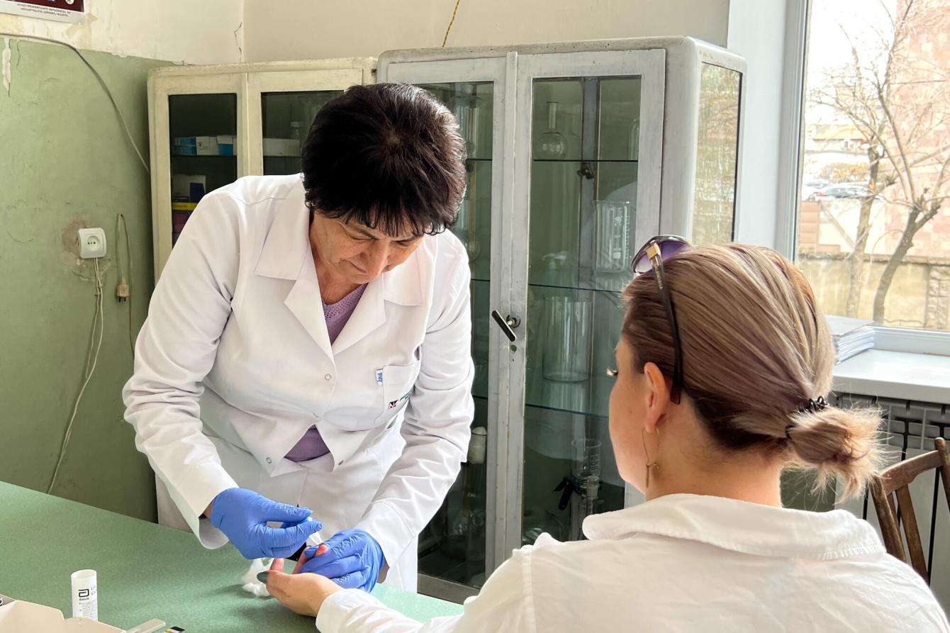 MSF staff treat patients for Hepatitis C in Yerevan, Armenia